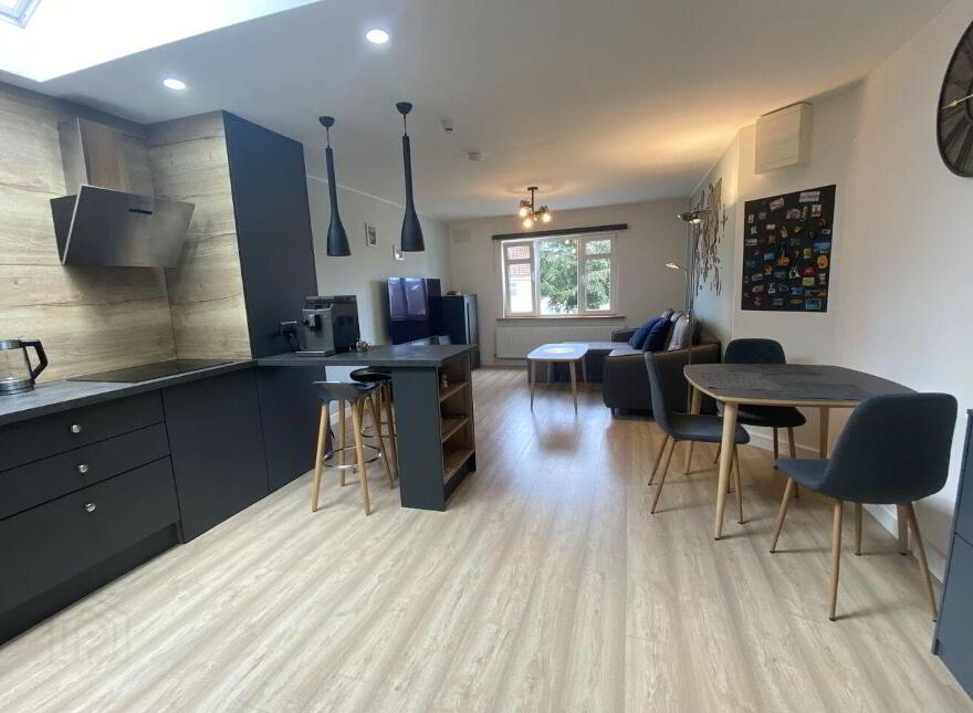 Apartment 10 Avondale Court, William Street, Nenagh, E45YE18