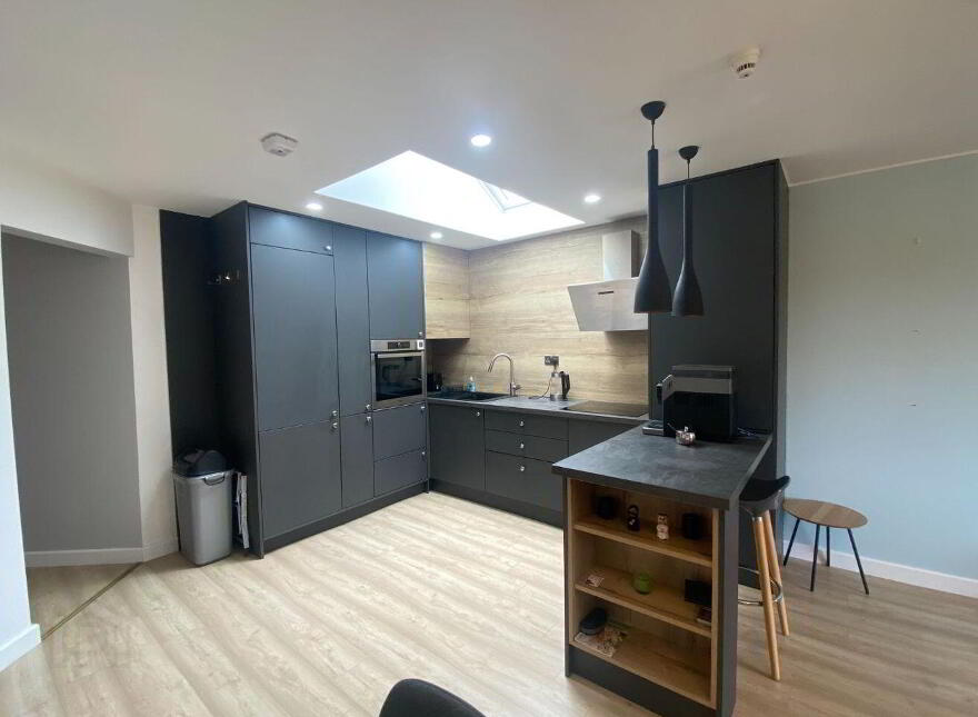 Apartment 10 Avondale Court, William Street, Nenagh, E45YE18
