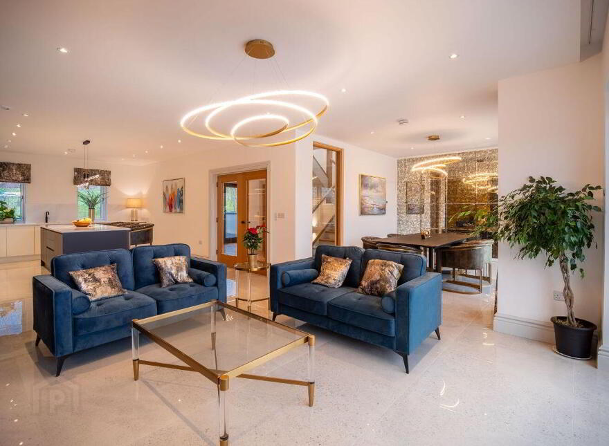 2 The Belvedere, Ballinacubby, Kinsale, P17C446