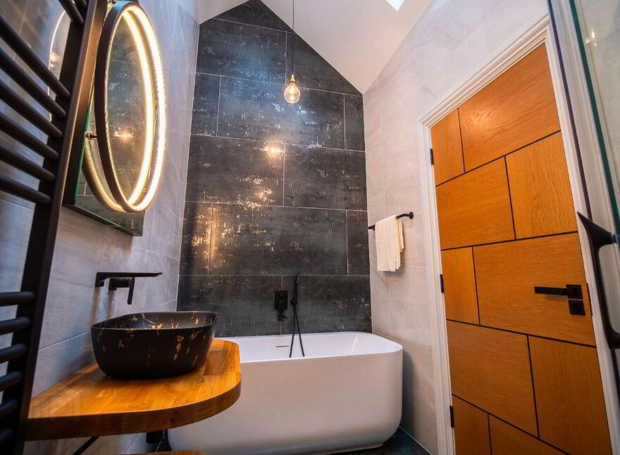 2 The Belvedere, Ballinacubby, Kinsale, P17C446