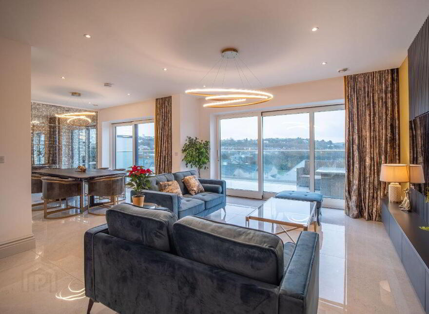 5 The Belvedere, Ballinacubby, Kinsale, P17XD83