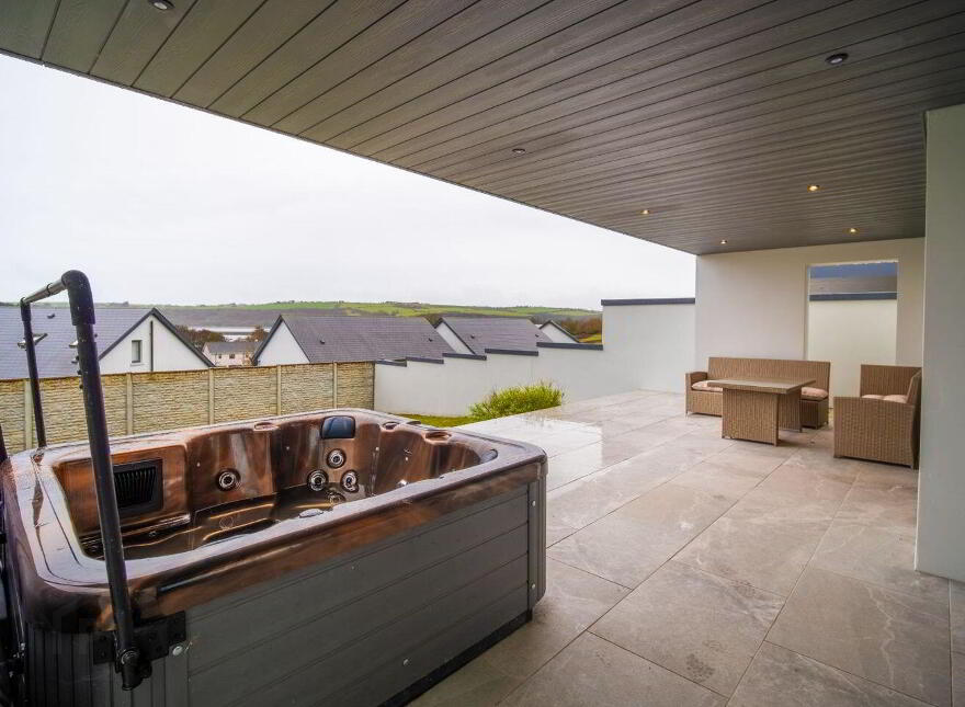 5 The Belvedere, Ballinacubby, Kinsale, P17XD83