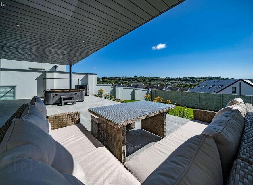 5 The Belvedere, Ballinacubby, Kinsale, P17XD83