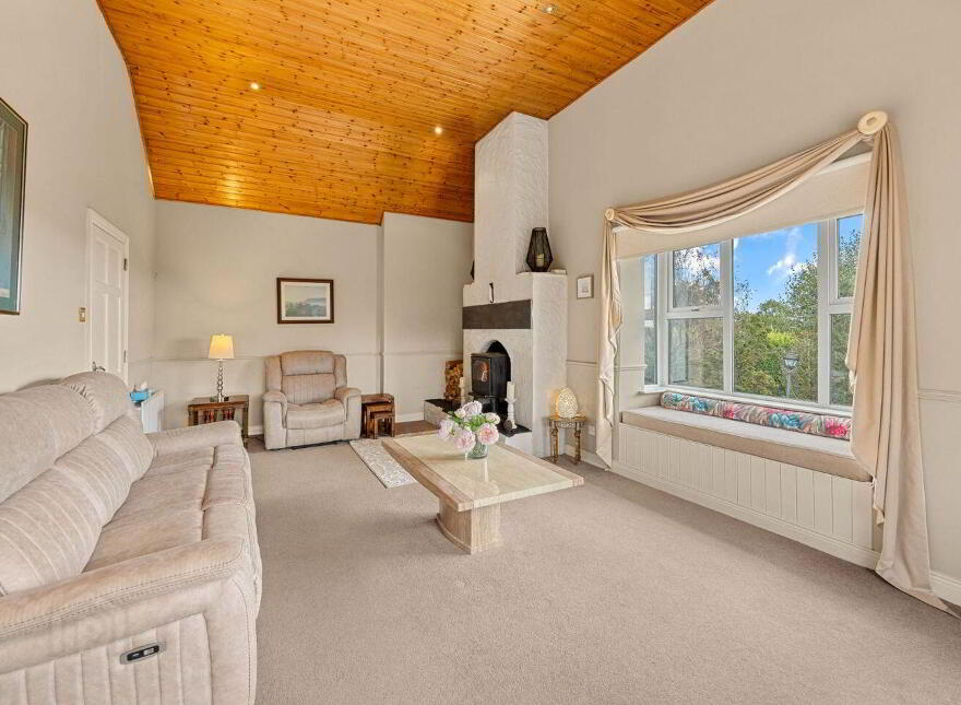 Springhill Lodge, Ballycorrigan, Ballina, V94XT1D