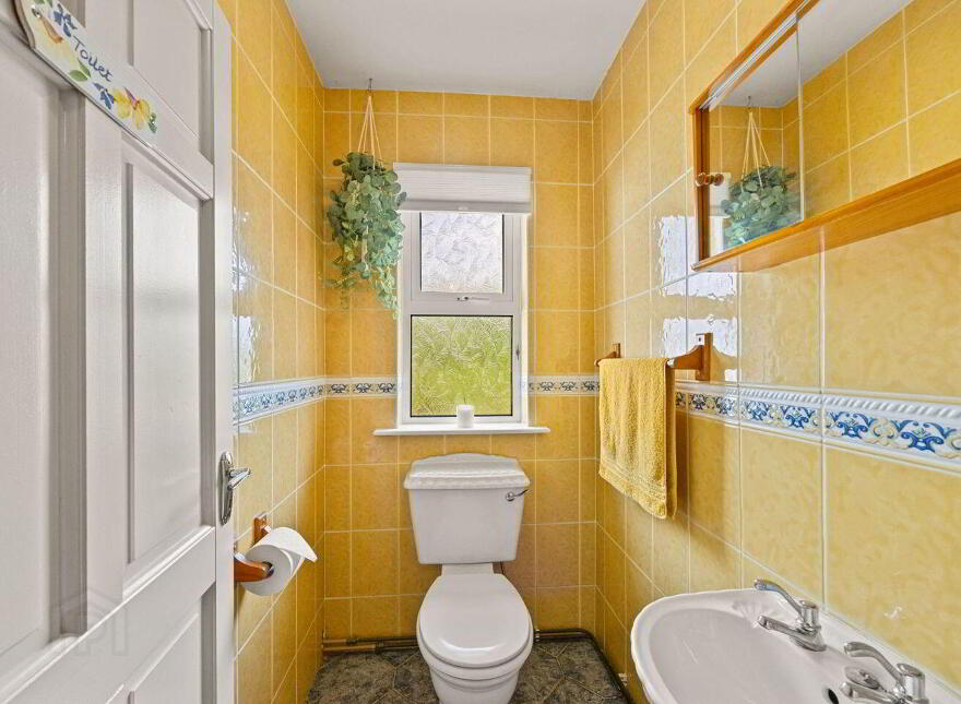 Springhill Lodge, Ballycorrigan, Ballina, V94XT1D