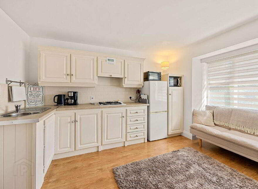 Springhill Lodge, Ballycorrigan, Ballina, V94XT1D