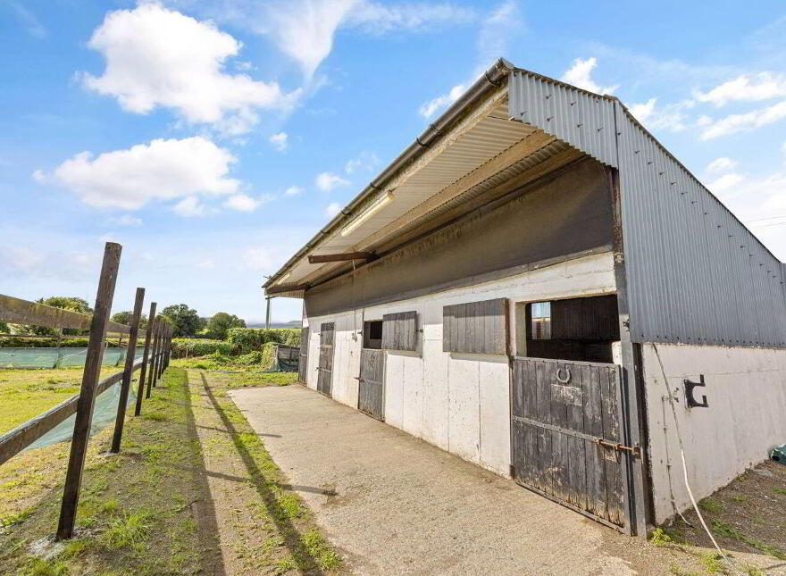Springhill Lodge, Ballycorrigan, Ballina, V94XT1D