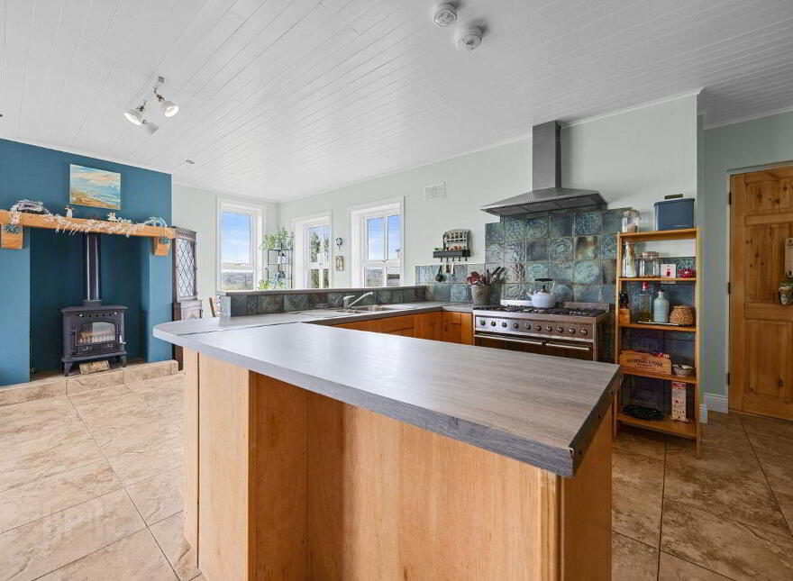 Coolagoree View, 2 Gortaderra, Scarriff, V94HF3F