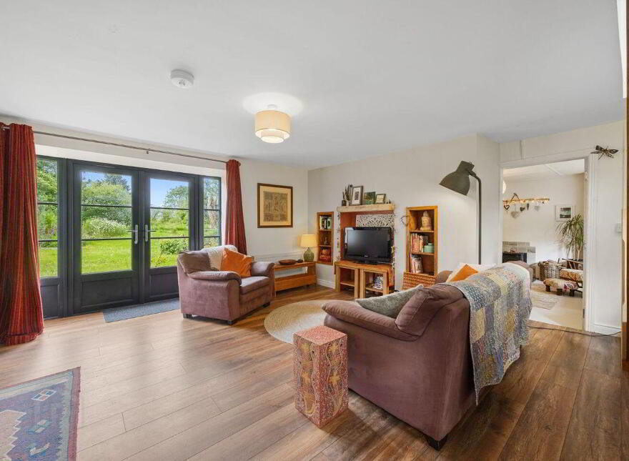 Teach An Atha, Ballymalone, Tuamgraney, V94E04W