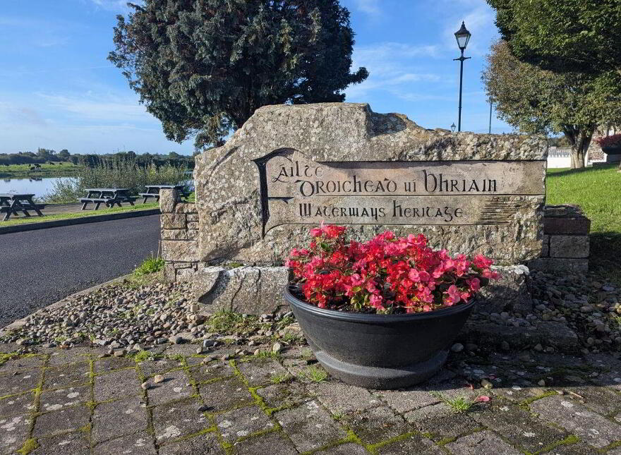 1 O'Briens Bridge, O'Briensbridge, V94NNX3
