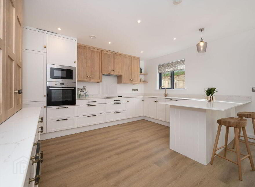 33 The Heights, Belview Wood, Maryborough, Douglas, T12RVR0