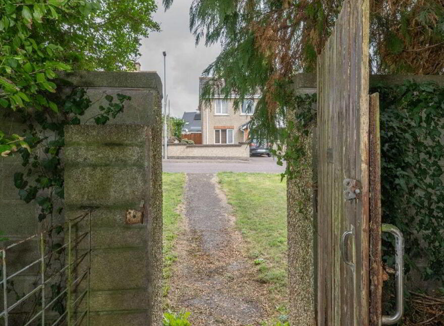 10 Saint John's Terrace, Station Road, Blarney, T23X018