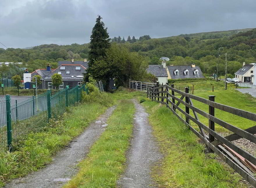 Dun Lua, Dromanailligh, Ballingeary, P12PX90