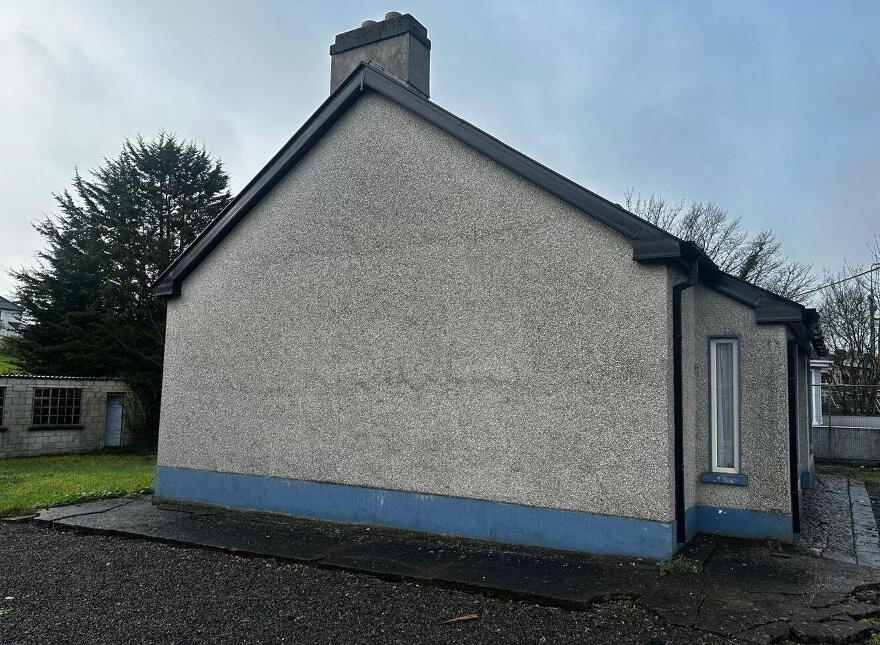Saint Mary's Road, Newcastle West, V42XV66