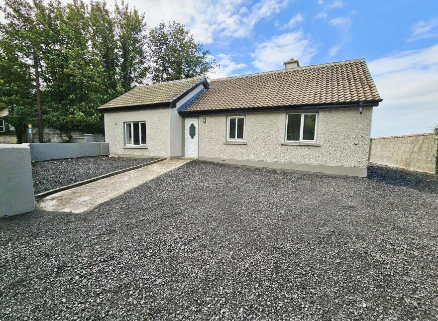 Finea Village, Finea, N91FA07