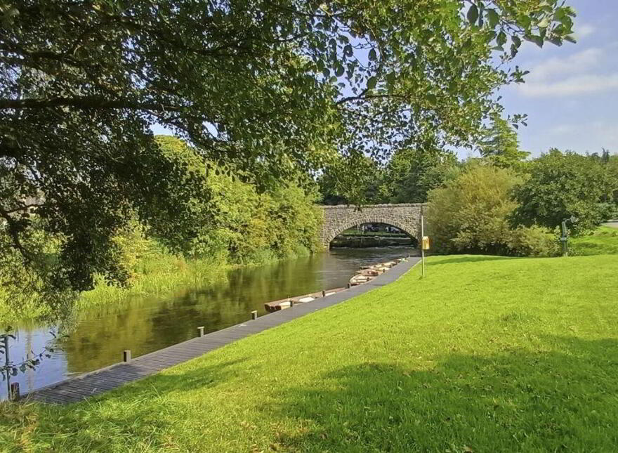 Finea Village, Finea, N91FA07