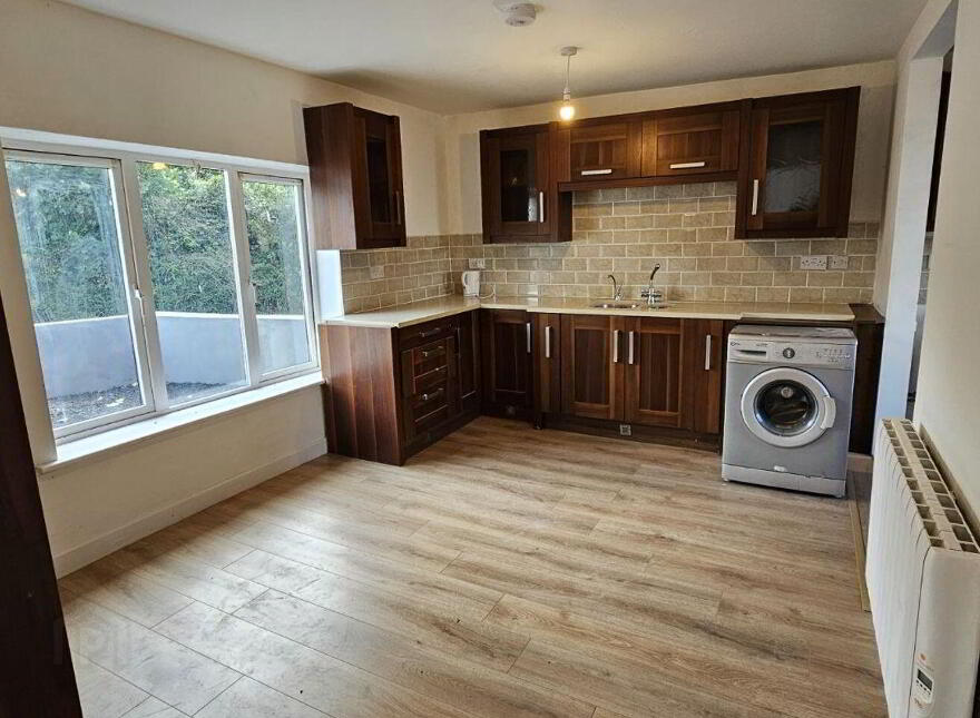 Finea Village, Finea, N91FA07