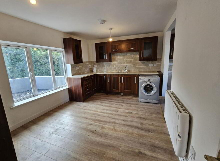 Finea Village, Finea, N91FA07