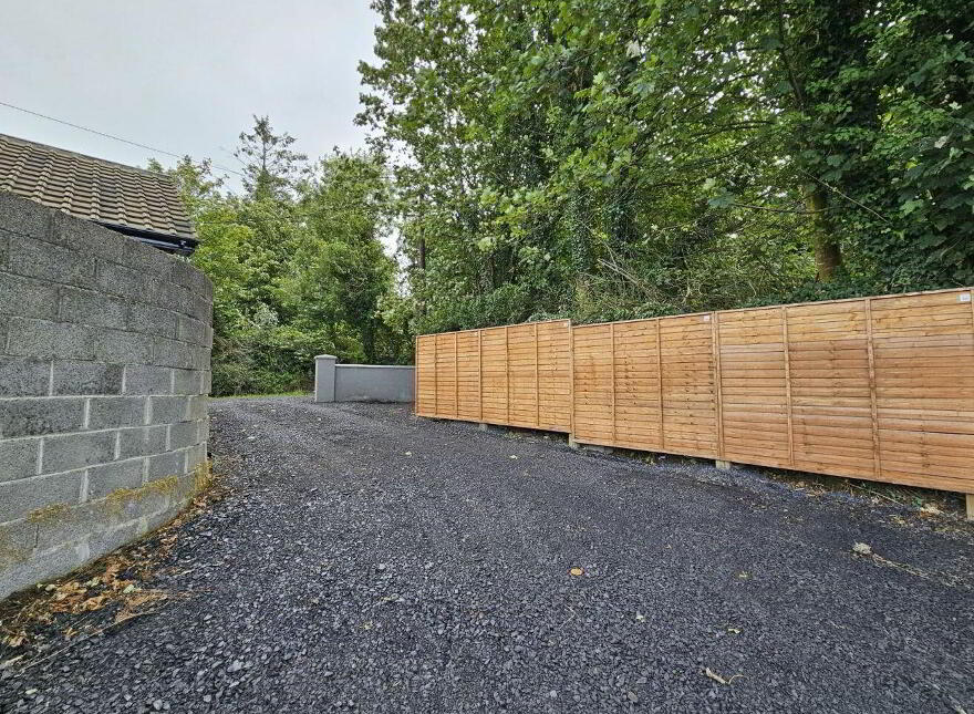 Finea Village, Finea, N91FA07