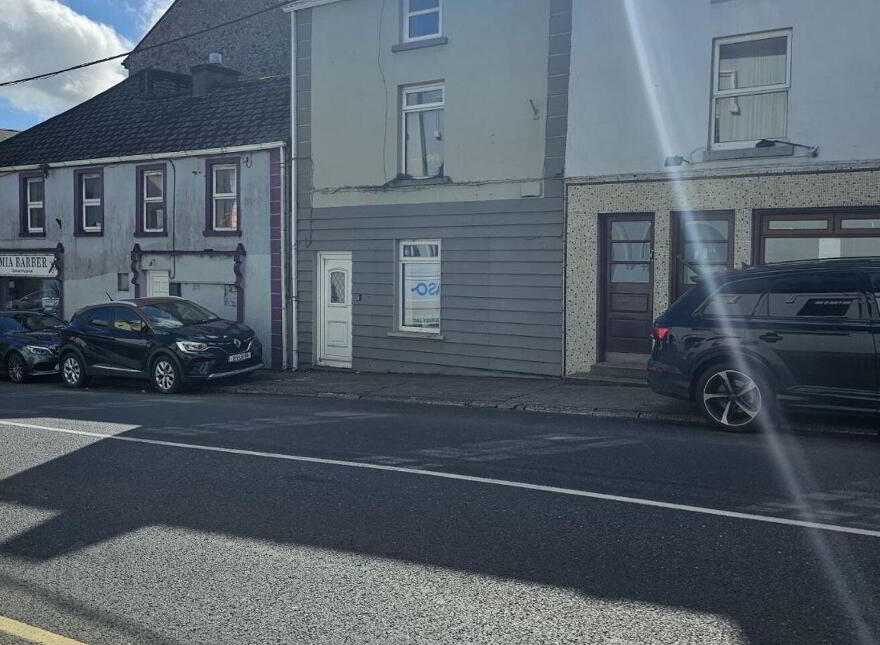 Market Street, Granard, N39VX33