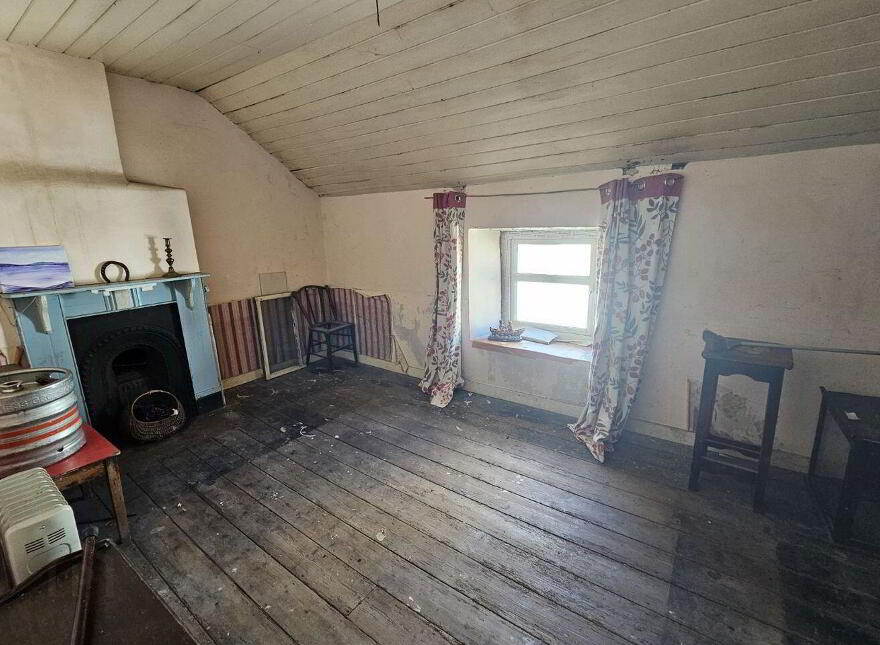 Market Street, Granard, N39VX33