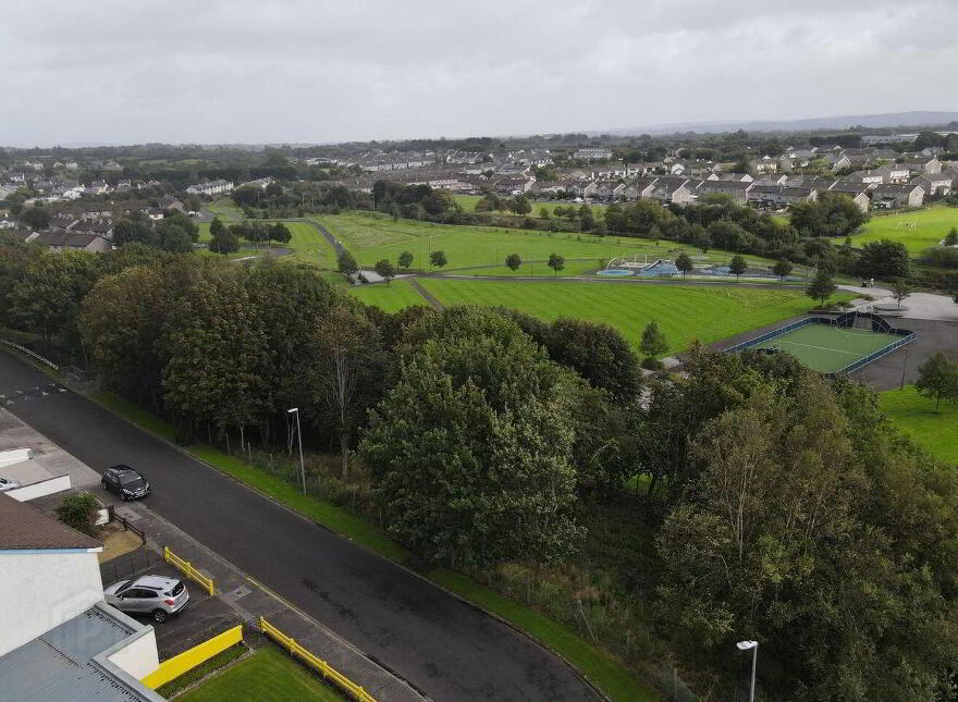 15 Knockthomas Drive, Castlebar, F23WT35