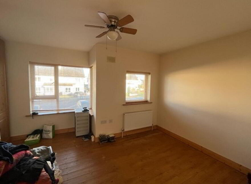 106 Laurel Grove, Tagoat, Y35R526