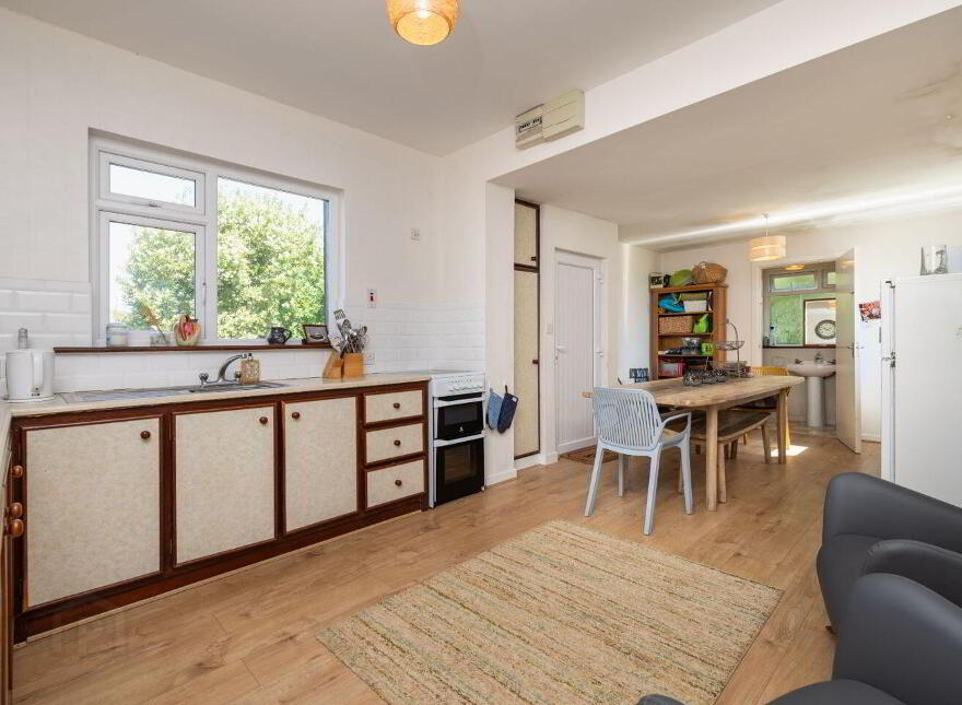 Waddingsland, Saint Helen's, Rosslare Harbour, Y35CK72