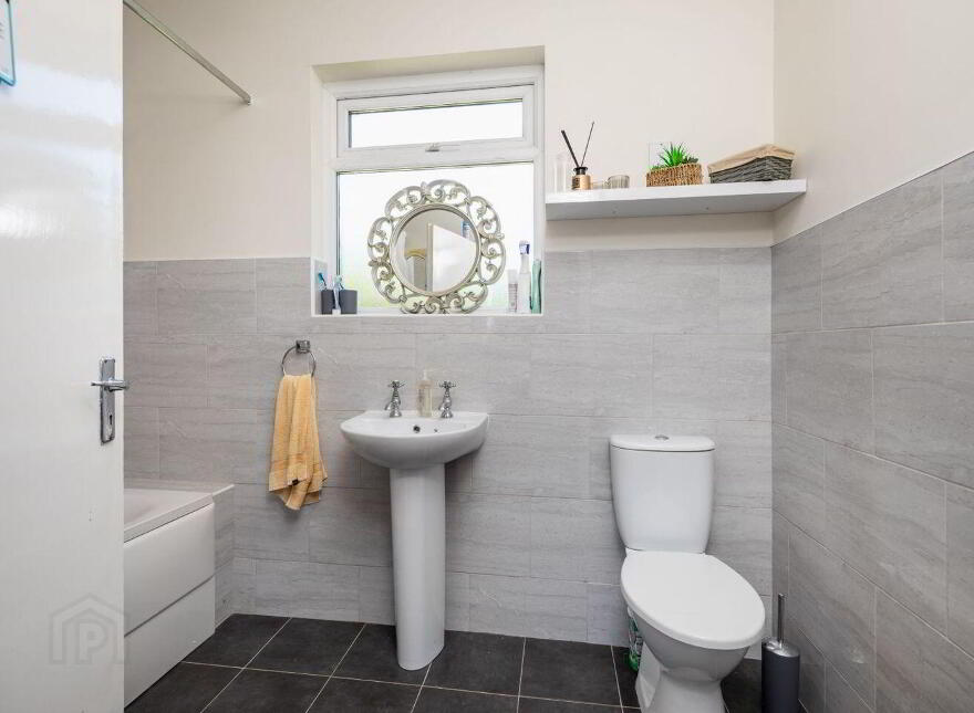 Waddingsland, Saint Helen's, Rosslare Harbour, Y35CK72