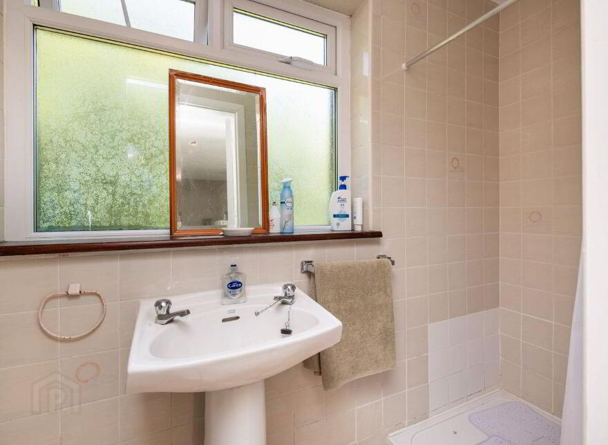 Waddingsland, Saint Helen's, Rosslare Harbour, Y35CK72