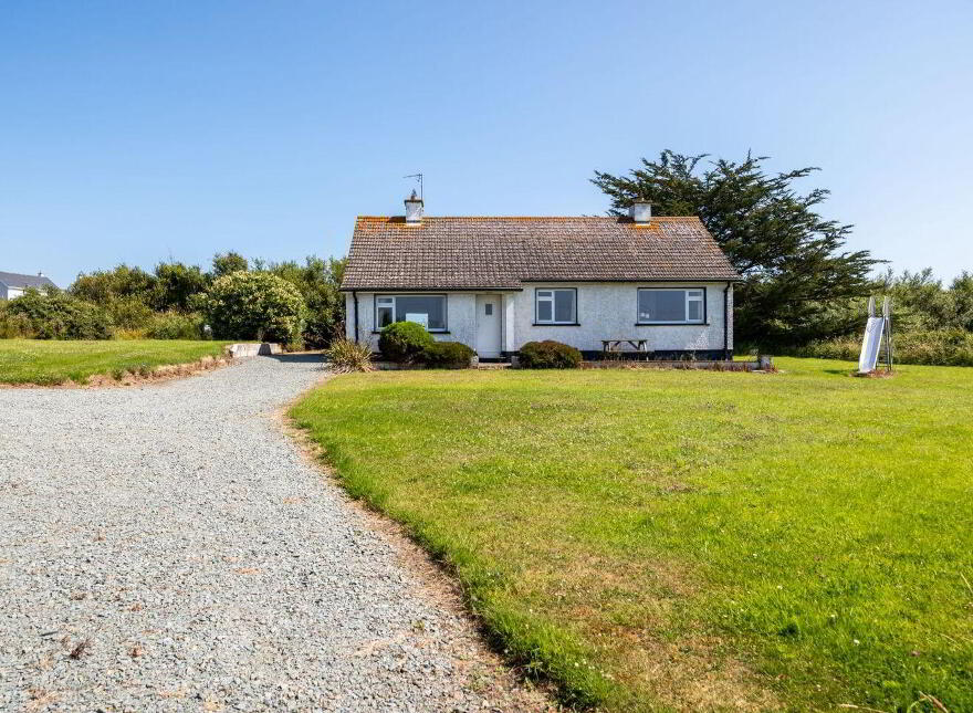 Waddingsland, Saint Helen's, Rosslare Harbour, Y35CK72