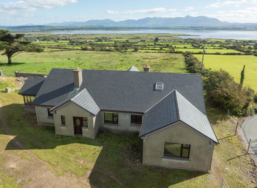 Fybagh, Killarney, Castlemaine, V93F1H3