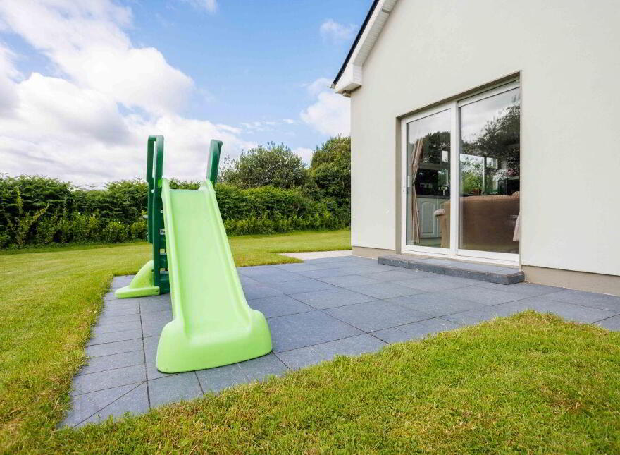 Castlecove, Knockyline, Killorglin, V93YV05