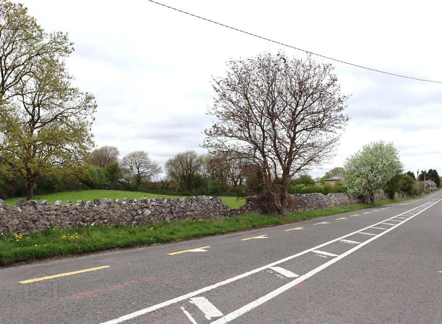 Barefield, Ennis photo