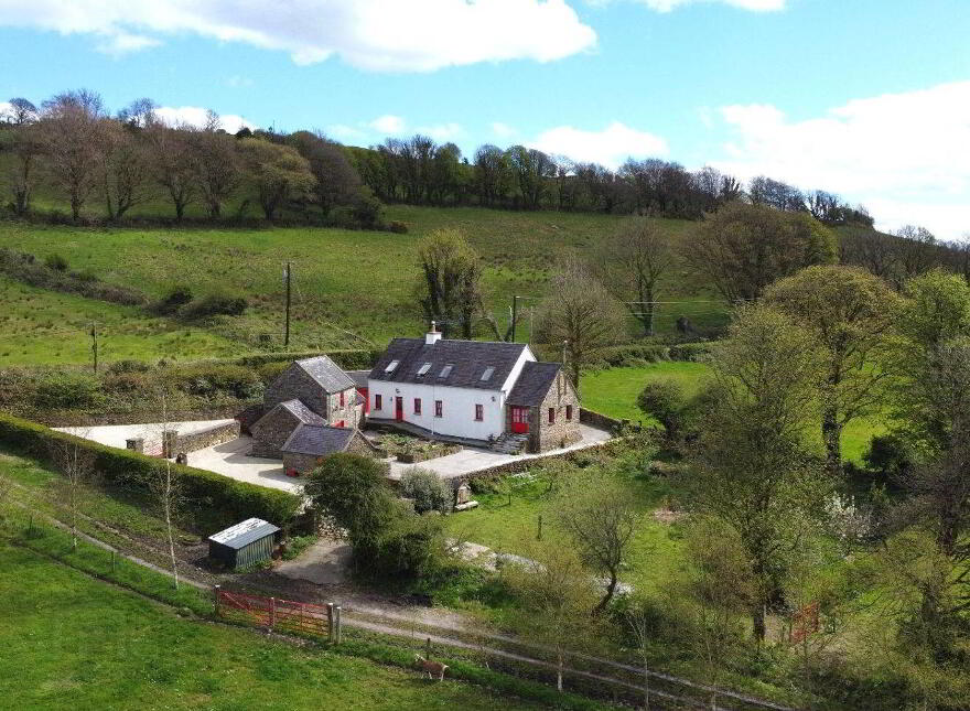 Doras Na Brionna, Ballycorban, Scarriff, V94A4CW photo