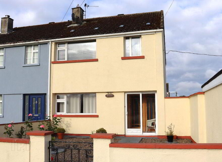 75 Shannon Banks, Corbally, Westbury, V94CVN1 photo