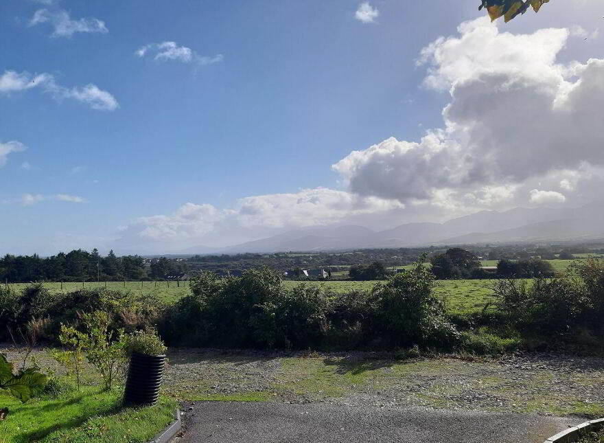 Hillgrove House, Laharn, Killorglin, V93R260