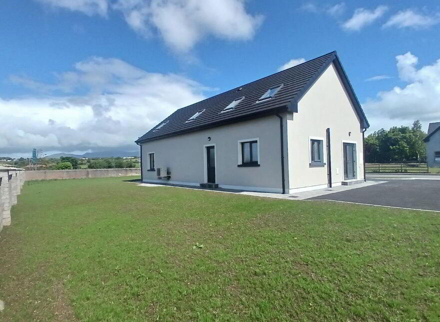 9 Hawthorn Place, Laharn, Killorglin