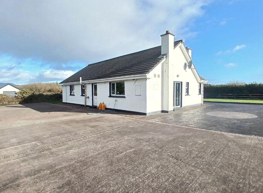 Keelglen House, Kilnabrack Lower, Glenbeigh, V93K8Y2