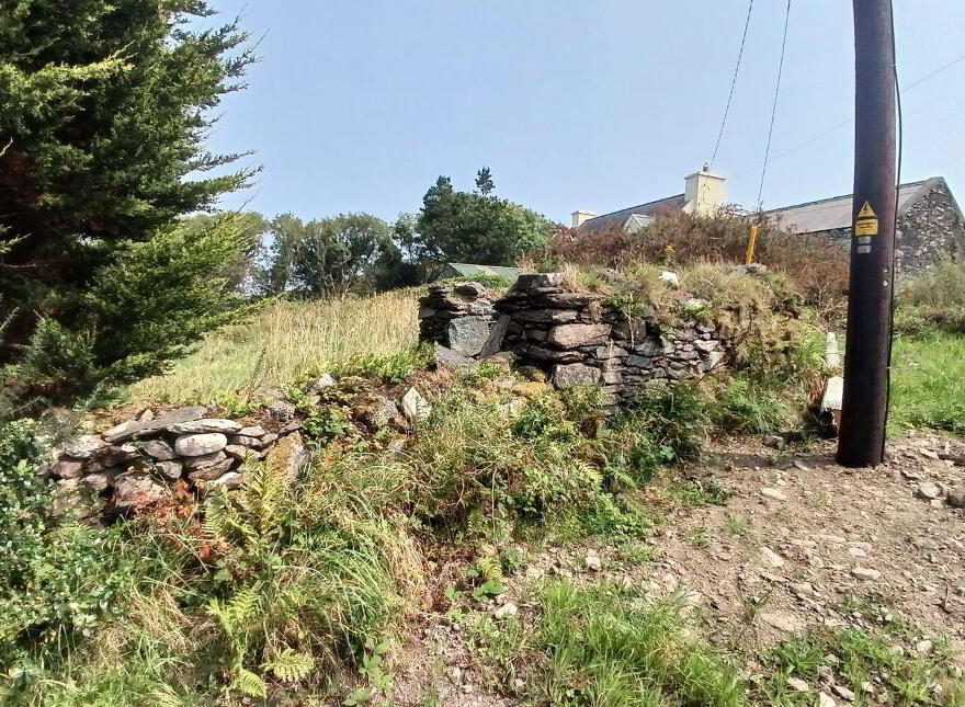 Spunkane Hill, Waterville, Ballinskelligs, V23FN74