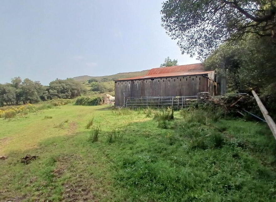 Spunkane Hill, Waterville, Ballinskelligs, V23FN74