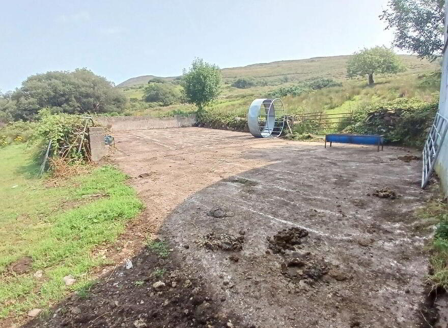 Spunkane Hill, Waterville, Ballinskelligs, V23FN74