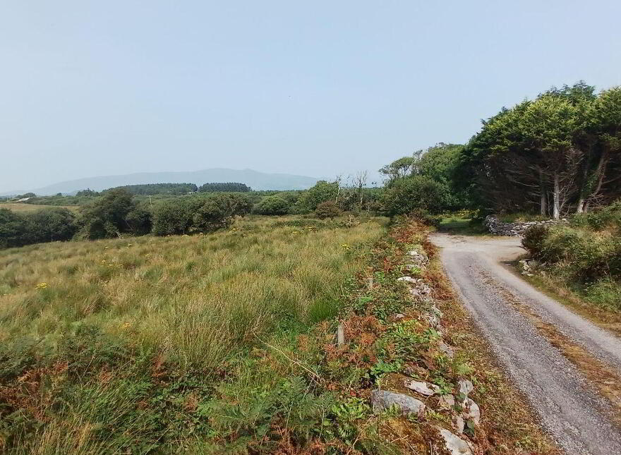Spunkane Hill, Waterville, Ballinskelligs, V23FN74