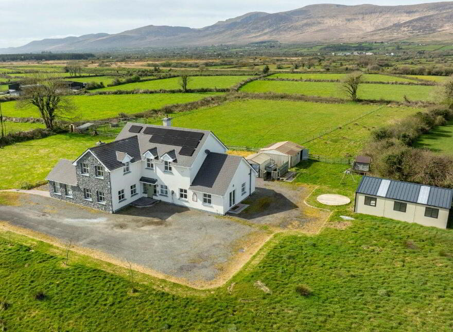 Ardcanaught, Castlemaine, V93K306