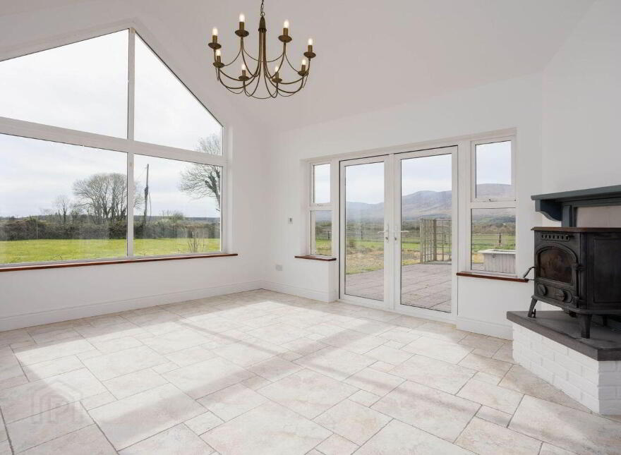 Ardcanaught, Castlemaine, V93K306