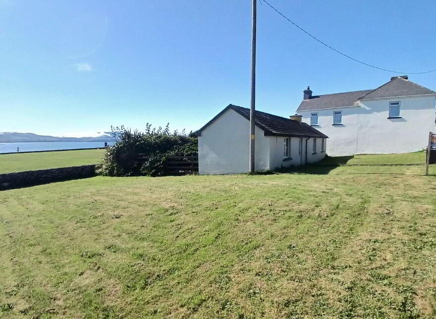Sea View Cottage, Main Street, Waterville, V23YA22