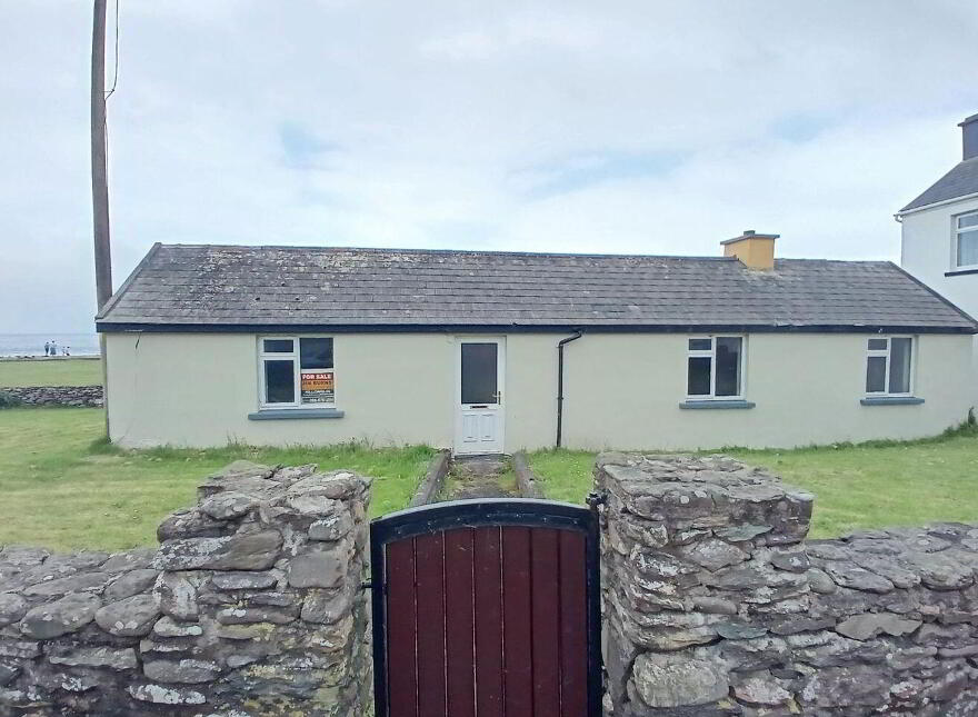 Sea View Cottage, Main Street, Waterville, V23YA22