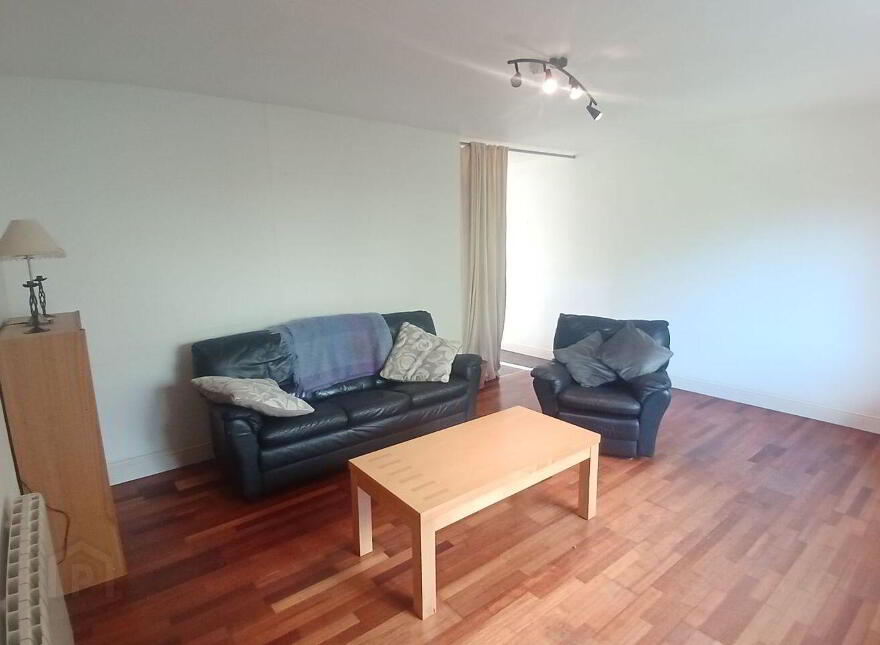 Apartment 3B The Paddocks Langford Street, Killorglin, V93FR99