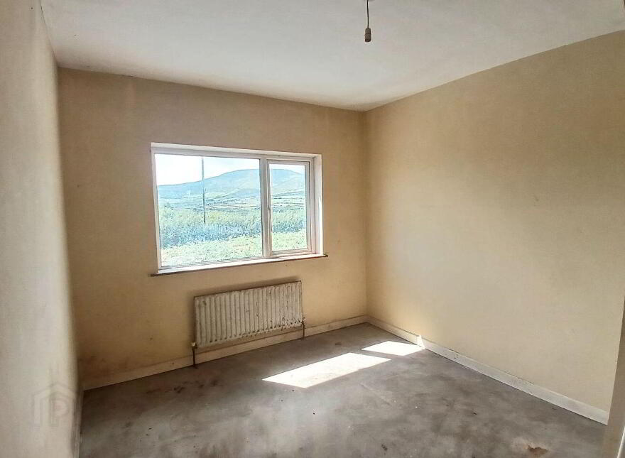 Fermoyle, Emlaghmore, Cahersiveen, V23NT04