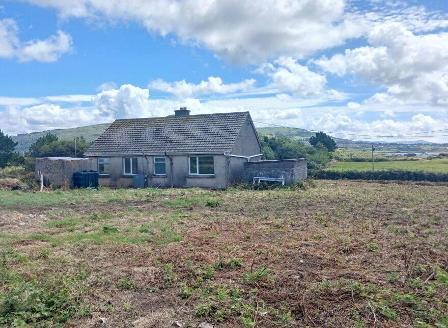 Ballycarbery East, Castlequin, Cahersiveen, V23N825